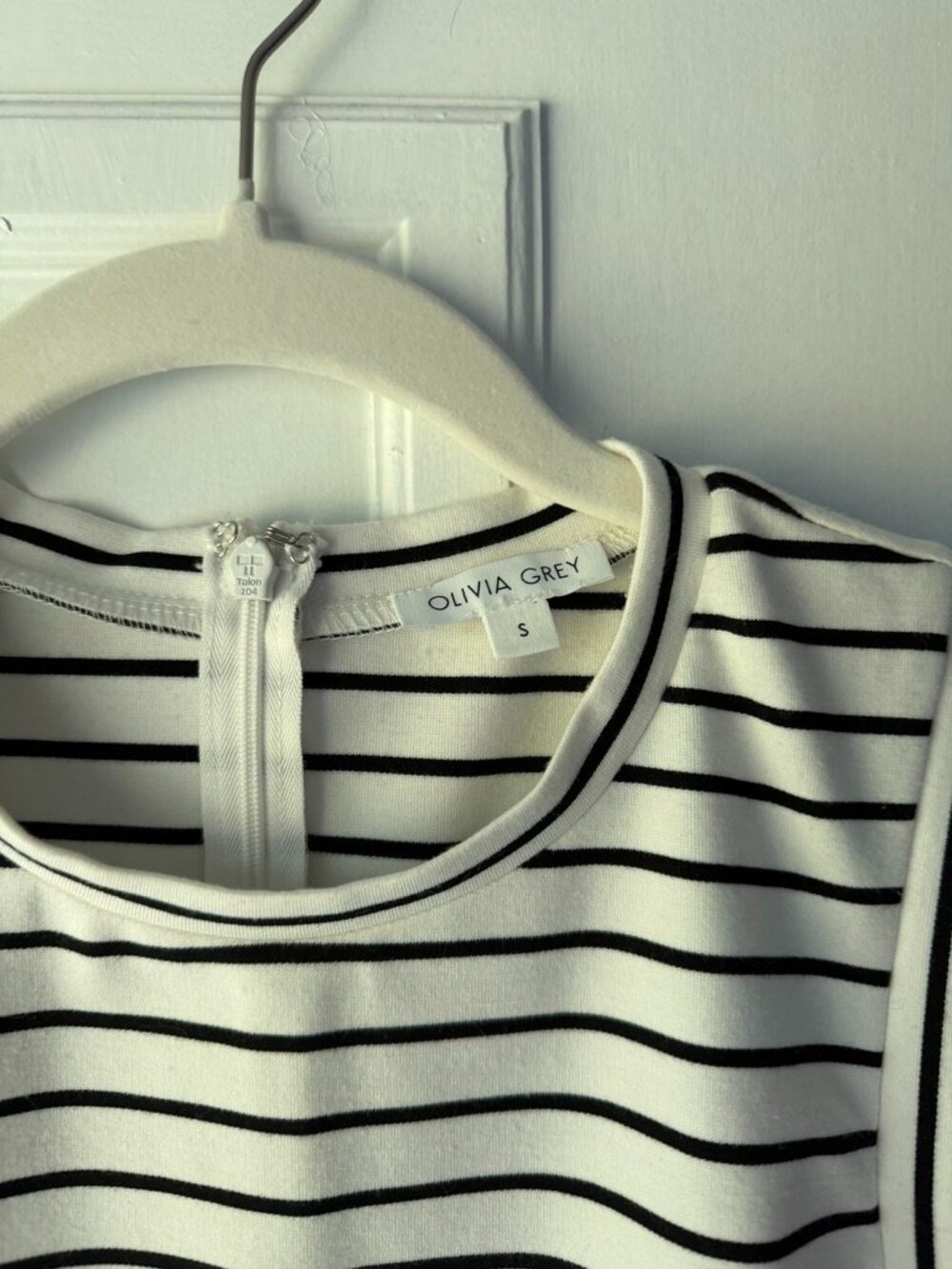 Olivia Grey asymmetrical striped bodycon dress - Picture 2 of 3